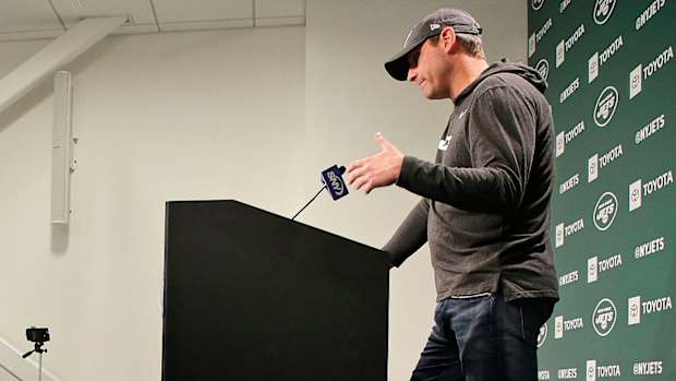 adam-gase-jets-gm-search.jpg